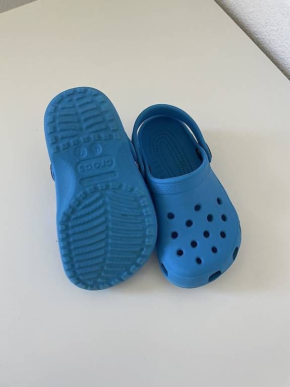 Crocs Scarpe per ragazzi: Crocs Grösse 22-24 – Usato da Glis venduto da SabrinaXA 1