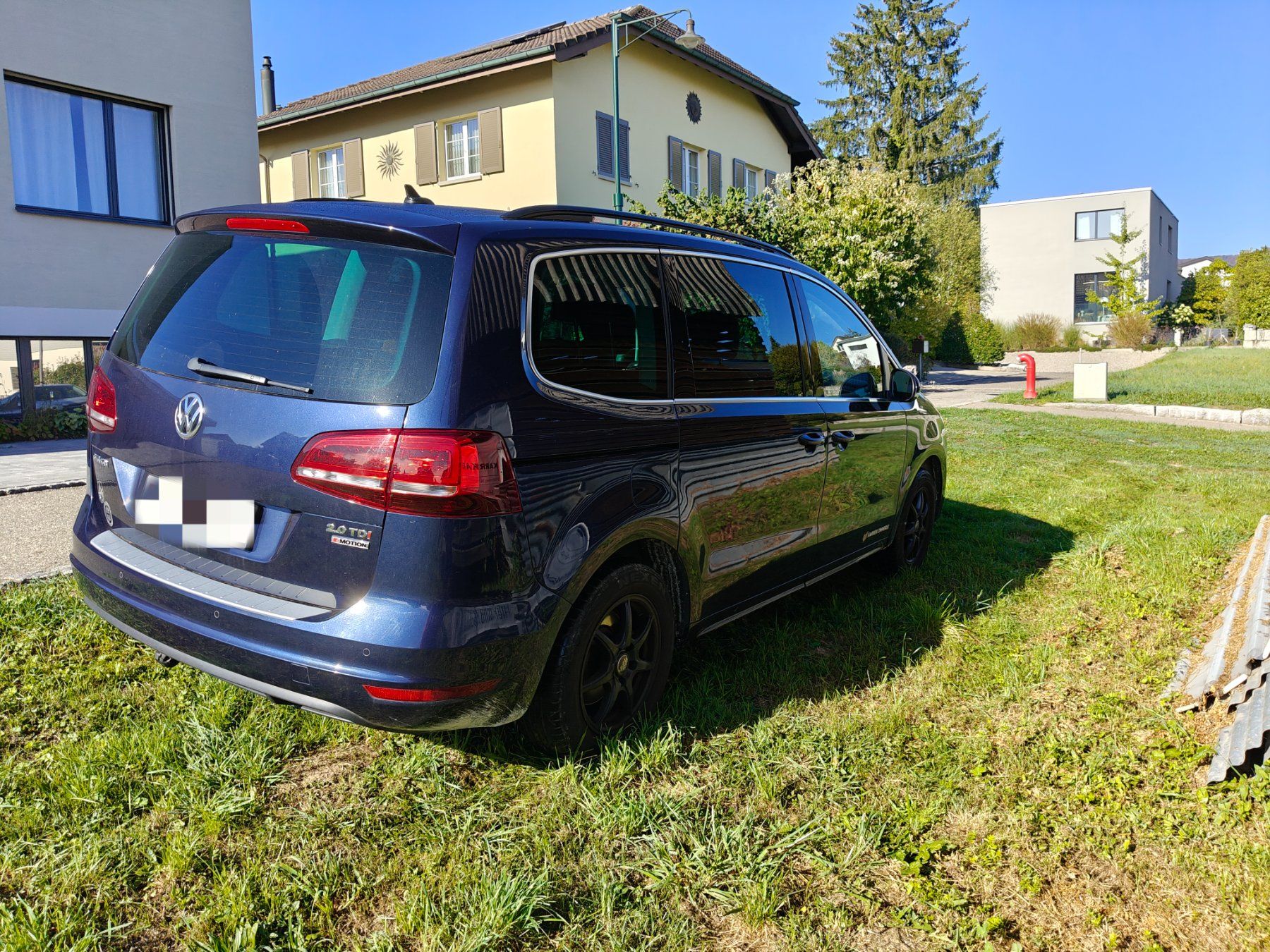VW Autos: VW Sharan 2.0 TDI 4Motion – Défectueux à Röschenz par karrer-zimmerei 4