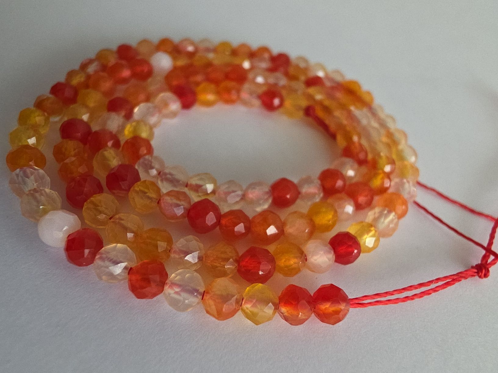 Minerali & Pietre curative: Sardonyx orange 3mm. Strang – Nuovo e nell'imballaggio originale da Menziken venduto da Mirager