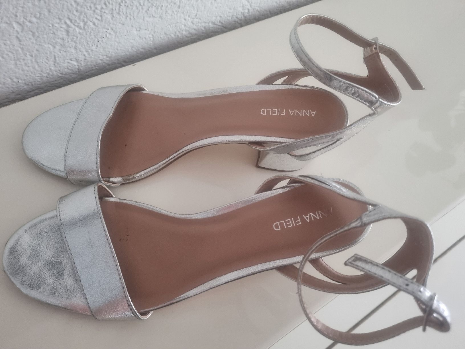 Anna Field Scarpe da donna: Anna Field Sandaletten Silber, Gr. 40 – Usato da Thalwil venduto da Tigerlily1992 2