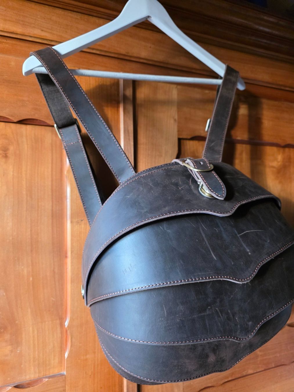 Rucksäcke: Tasche Leder Rucksack Schildkröten Form – Gebraucht aus Walterswil BE von Lonitti 6