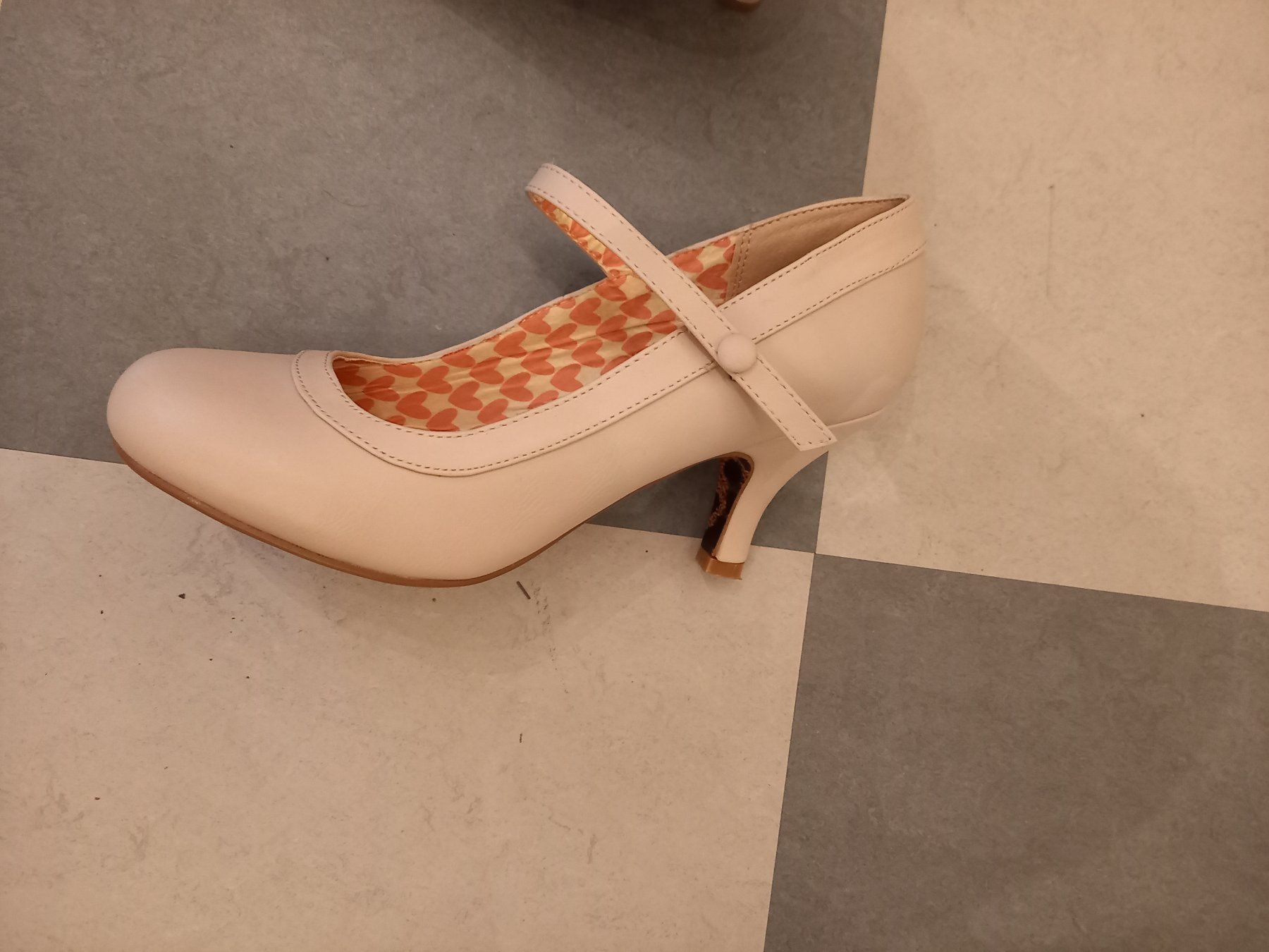 Scarpe da donna: Pumps in Beige look 50er – Nuovo (secondo la descrizione) da Basel venduto da bobbylein 2