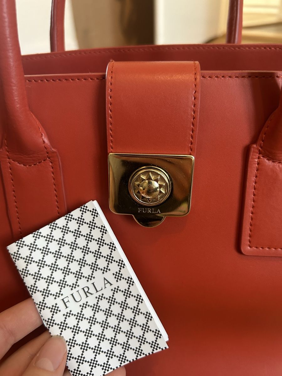 Furla Borse da donna: Furla Mira Tote – Usato da Olten venduto da noellealisha 3