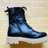 Tamaris Schnürstiefel schwarz Profilsohle guter Zustand