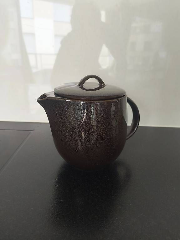 Teekannen: Théière en grès Bolia "Bordo"  14.7x13.6 cm(Neuf) – Gebraucht aus Lausanne von jag_99rv