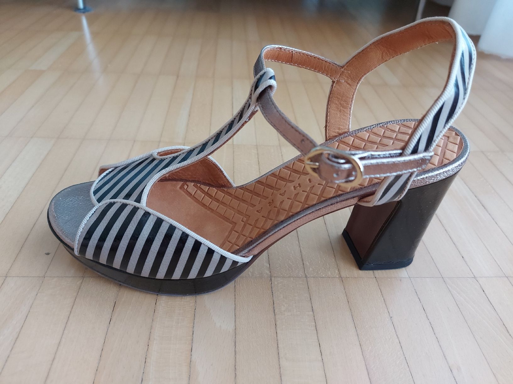 Chie Mihara Scarpe da donna: Chie Mihara, Sandalen, Grösse 39 – Nuovo (secondo la descrizione) da Oberengstringen venduto da PaolaDe 4
