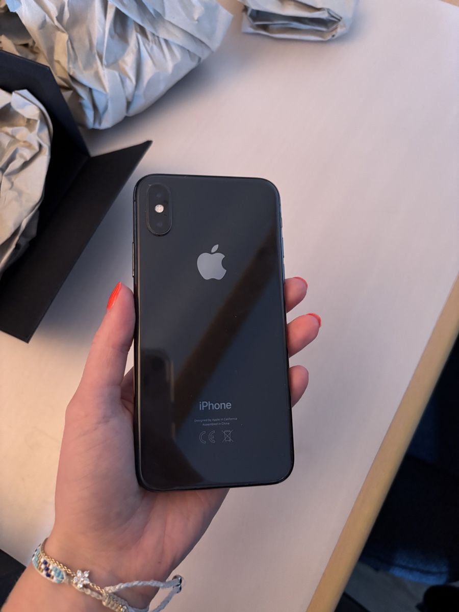 Apple Handys / Smartphones: iPhone XS schwarz  – Neu (gemäss Beschreibung) aus Horgen von stu_cjc8 1