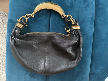 Chloé Banana Schultertasche aus Leder, neuwertig!