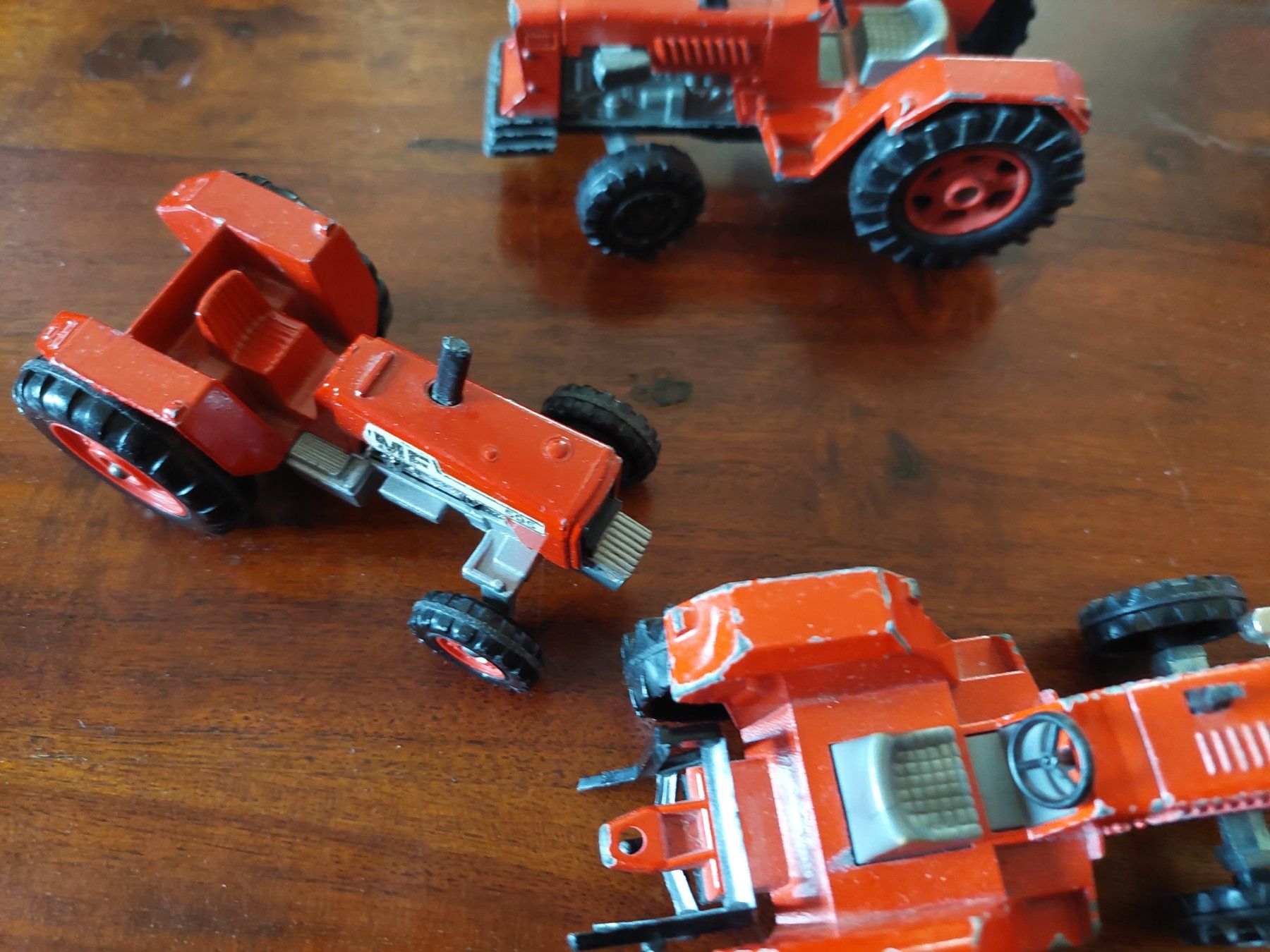 Matchbox Modellini d'auto: Matchbox / Majorette Traktoren 3-er-Set – Usato da Beckenried venduto da Havacola 5