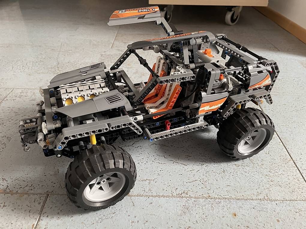 Giocattoli: Lego Technic Geländewagen 8297 – Usato da Sursee venduto da australia2023 3