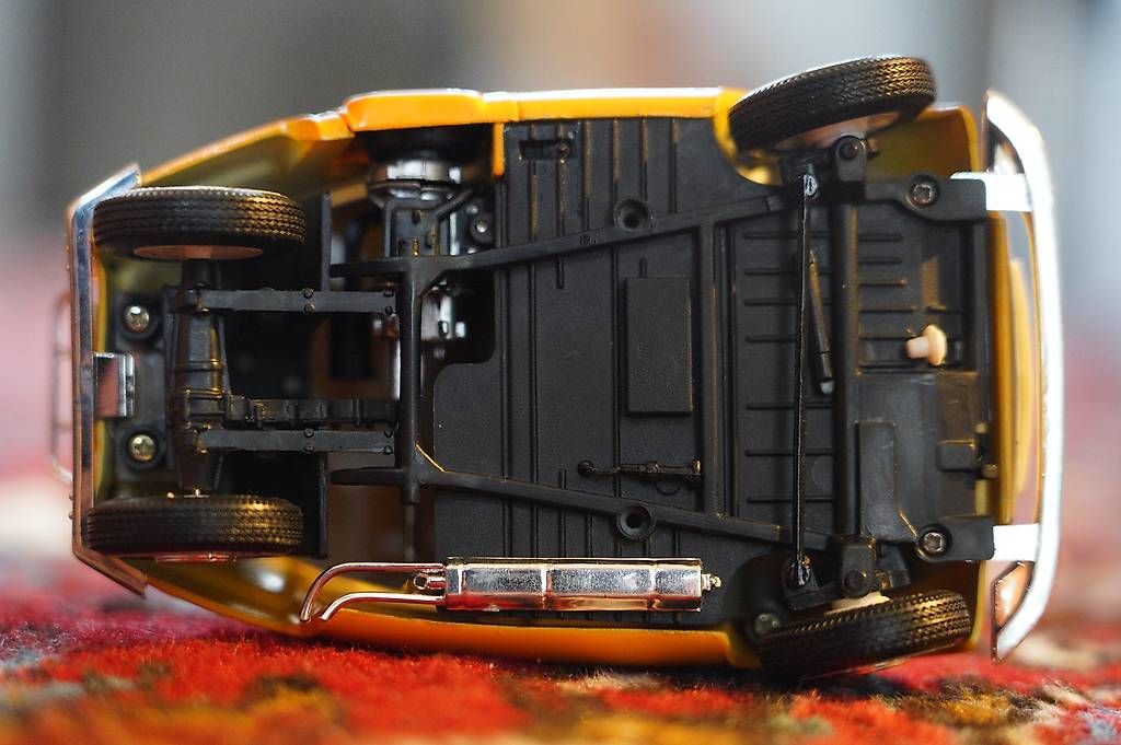 Revell Modellini d'auto: BMW Isetta 250 1:18 Revell – Usato da Zürich venduto da JohBu 3