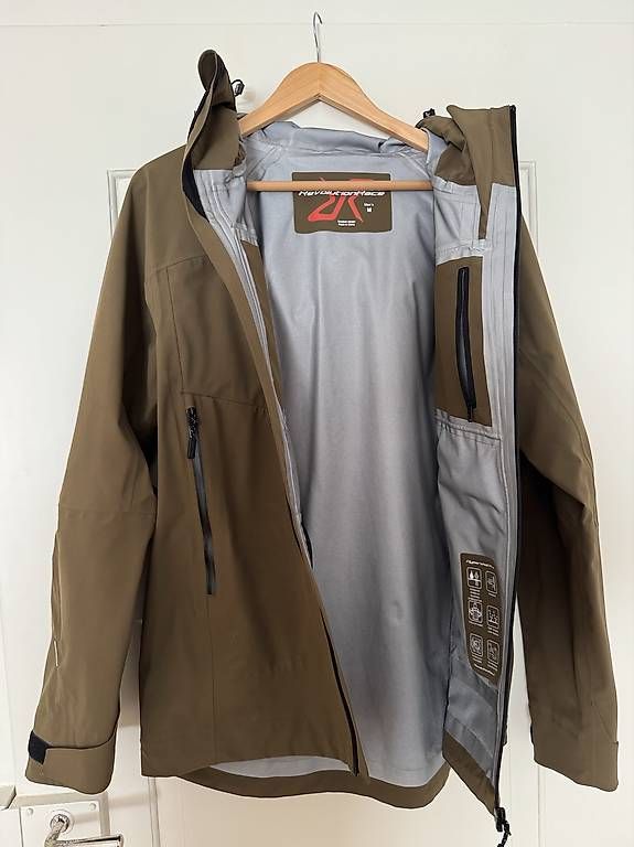 Vestes: Regenjacke Cyclone 3L Shell Jacket Herren Grösse M  – D'occasion à Hirschthal par Steven144 2
