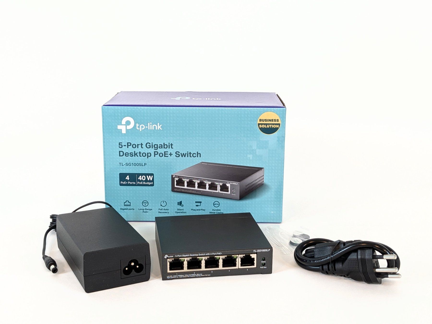 TP-Link Hub & Switch: TP-LINK 5-Port Gigabit Desktop PoE+ Switch – Nuovo (secondo la descrizione) da Thun venduto da Restwert_Thun