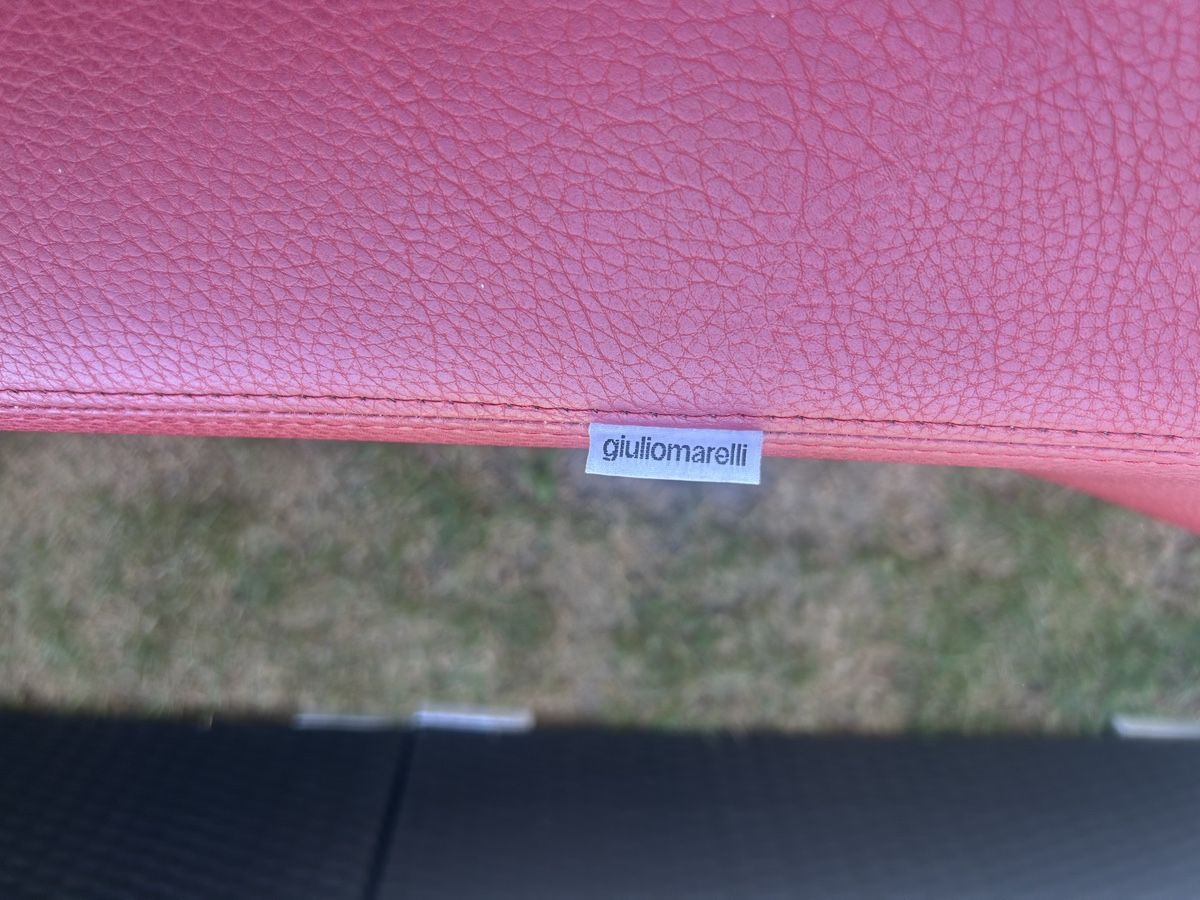 Poltrone: Lots de 5 fauteuils en cuir rouge marque guiliomarelli – Usato da Crissier venduto da C.cantatore 2