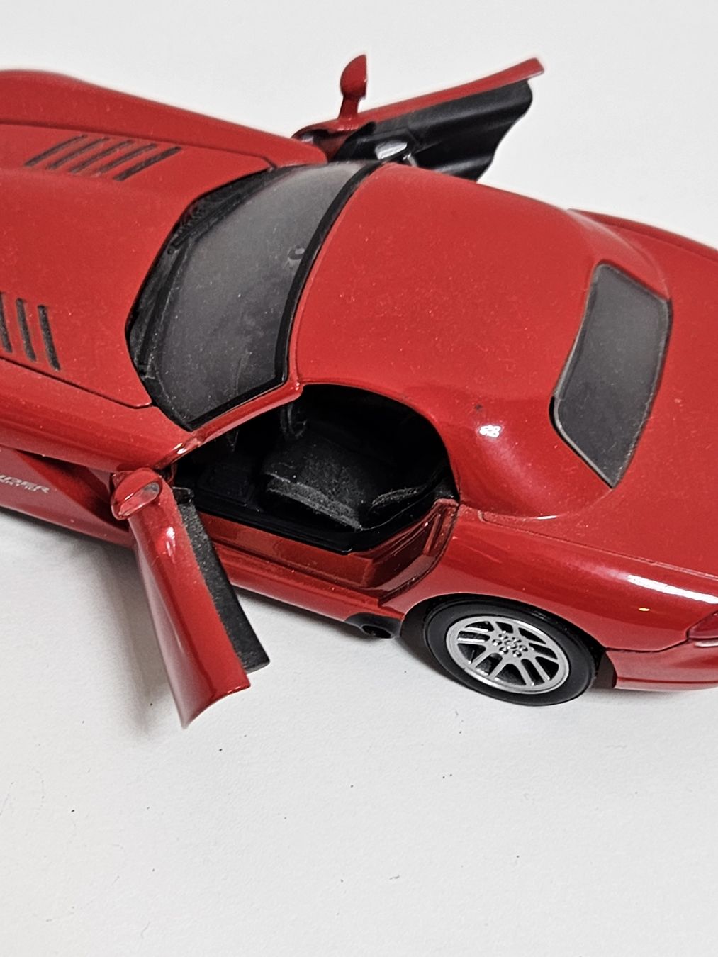 Dodge Modellini d'auto: Modellauto Dodge Viper SRT-10 Motor Max rot  – Usato da Schlieren venduto da Bestleo 2