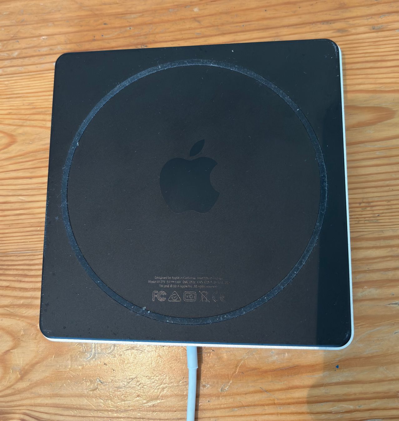 Apple Lettore multimediale & Streamer: Apple SuperDrive USB DVD/CD Laufwerk – Usato da Sonterswil venduto da dwidi 1