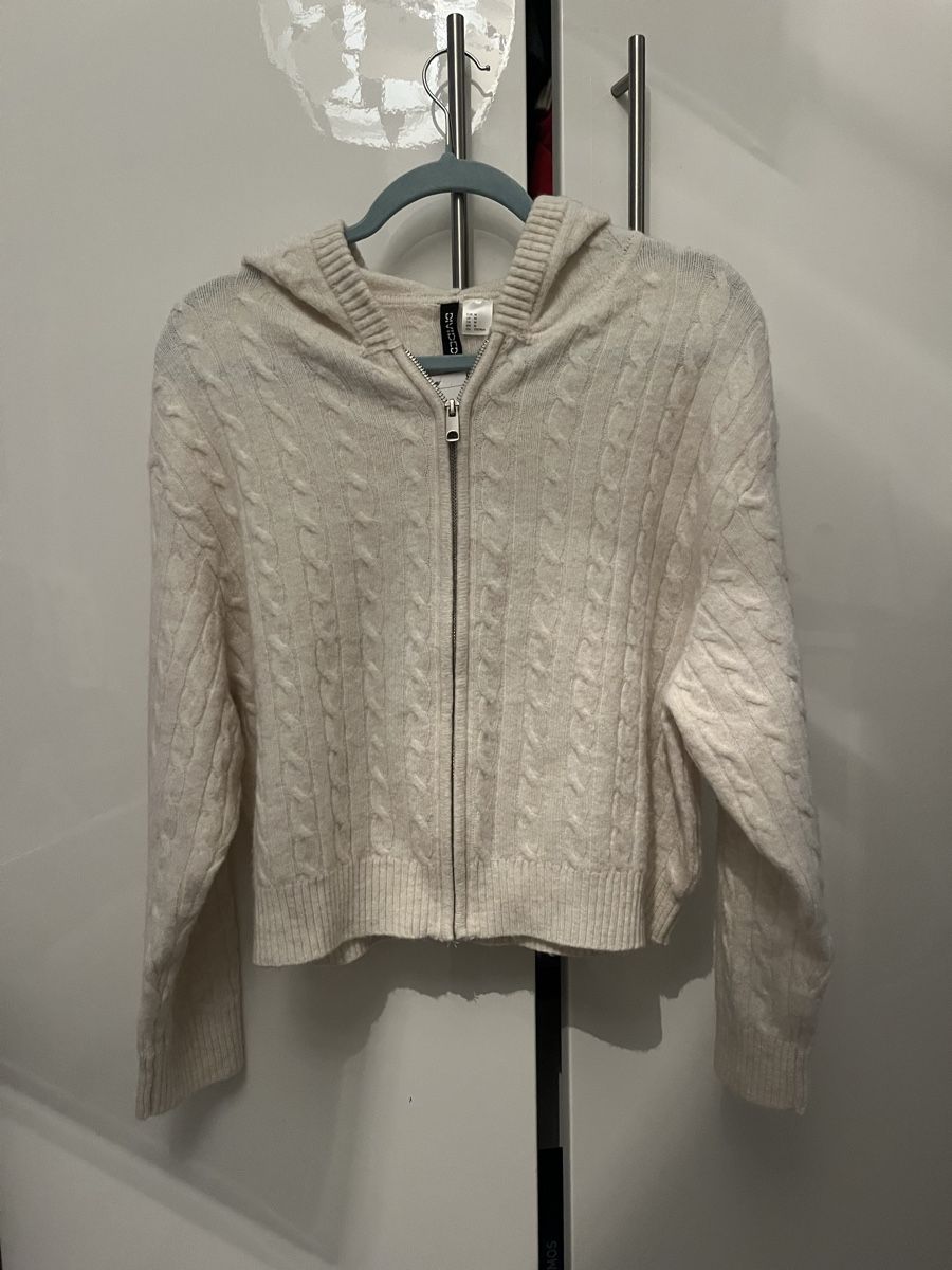 H&M Maglioni & Felpe: NEW - Pull H&M en laine taille M – Nuovo e nell'imballaggio originale da Aigle venduto da sow_m7gm 5