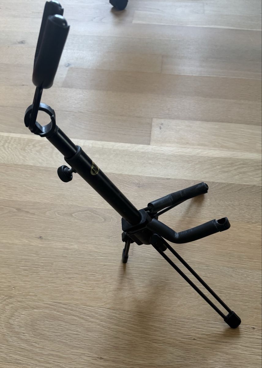 Supporti per strumenti musicali & leggii: Geigenständer – Usato da Rebstein venduto da bst_p292 1