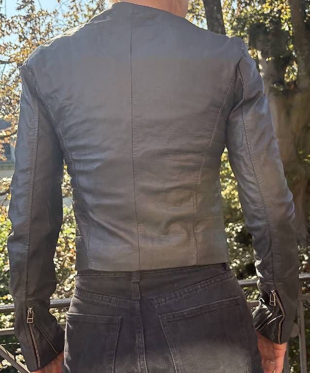 Giacche: Hochwertige Lederjacke grau – Usato da Goldach venduto da oli_htk8 1