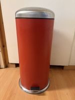 IKEA Treteimer rot mit Edelstahldeckel