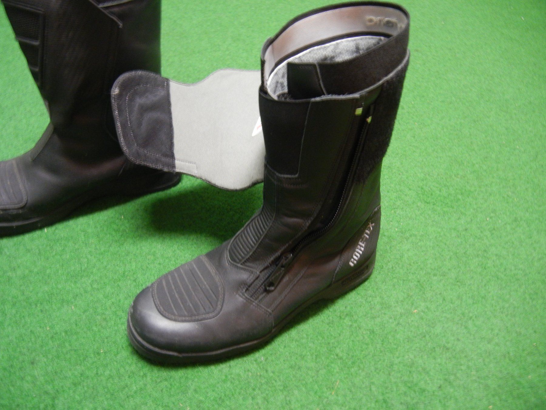 Scarpe da uomo: Motorradstiefel – Usato da Triengen venduto da amg60 3