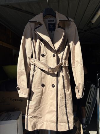 Trench Fay beige con cintura condizioni pari al nuovo