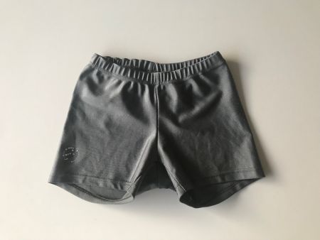 Gymnastikshorts/ Sportshorts Gr.140 grau glanz NP 40,-
