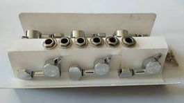 Fender Tuners Chrome 6-in-Line - Strat Style / New
