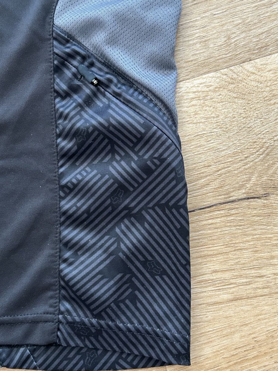 Fox Leibchen & Hosen: FOX Technical Apparel Kurzarm T-Shirt  Herren Grösse L   – Neu (gemäss Beschreibung) aus Wolhusen von eve_m6cg 3