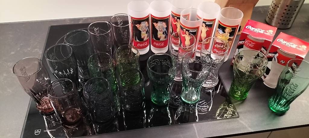 Bicchieri: Coca Cola Gläser 24 Stück – Usato da Steinach venduto da Tsgweh 7