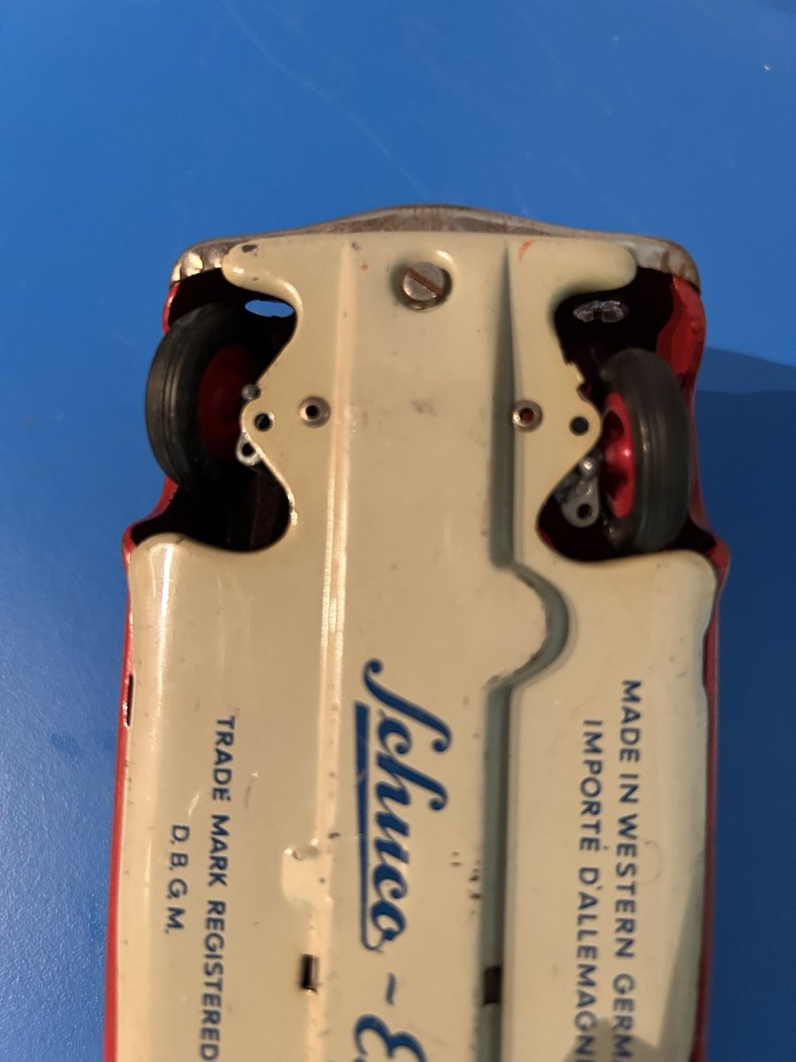 Schuco Modellini d'auto: Zwei Schuco Autos (Defekt) – Usato da Bülach venduto da larson27 9