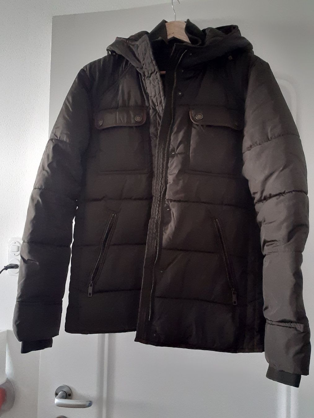 H&M Jacken: Men's winter jacket, winterjacke – Gebraucht aus Basel von n23_j8jr