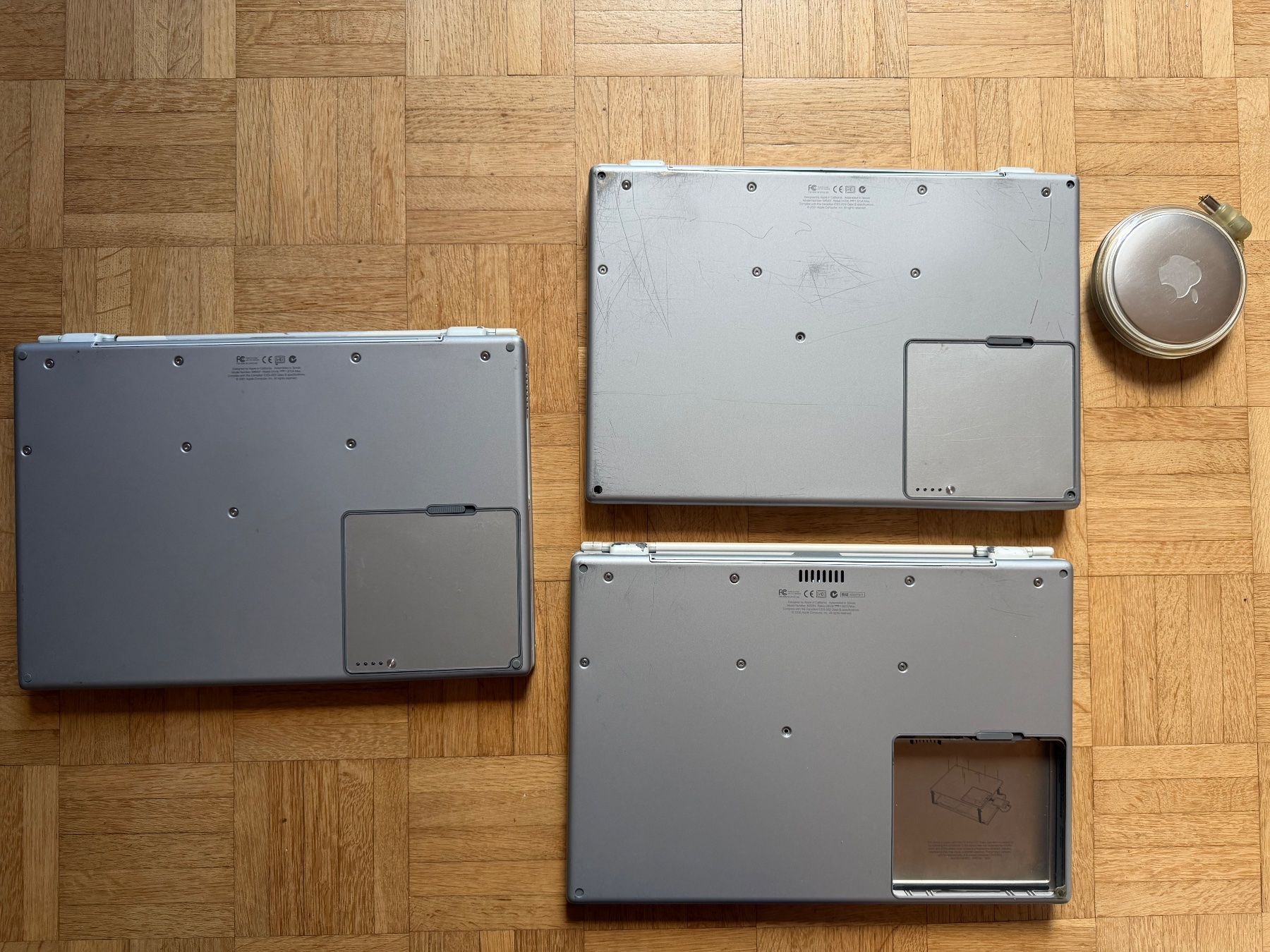Apple Notebooks: 3x PowerBook G4 Titanium defekt – Defekt aus Adliswil von synchrot 3