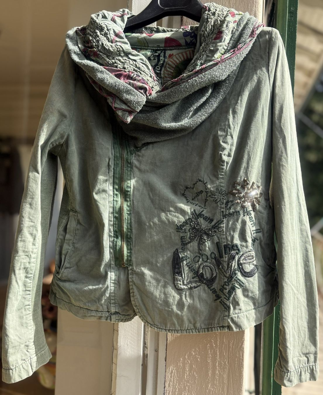 Desigual Jacken: By Desigual giacca, M – Gebraucht aus Locarno von DBSiesta