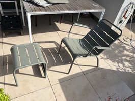 Fermob LUXEMBOURG Fauteuil mit Tisch, Kopfstütze und Polster