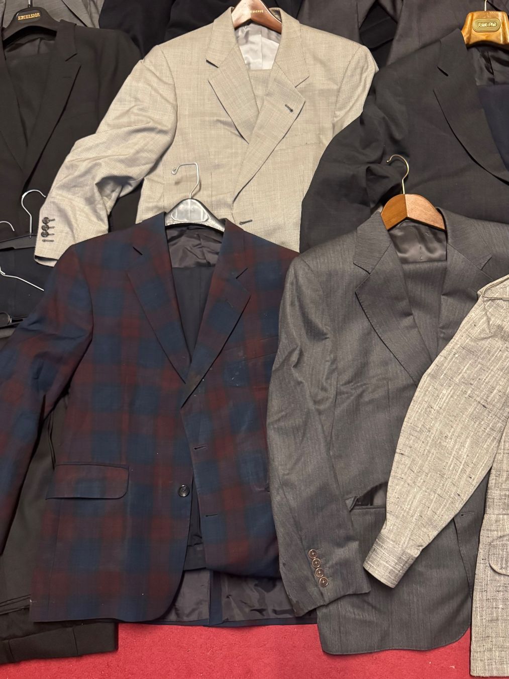 Lotti di vestiti: Lot Kleider 20 stk. Gebraucht – Usato da Schlieren venduto da Freundlich02 3