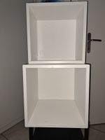 Ikea Boxen. 2x 35x35cm breit und lang und 3 x 25x35cm breit,