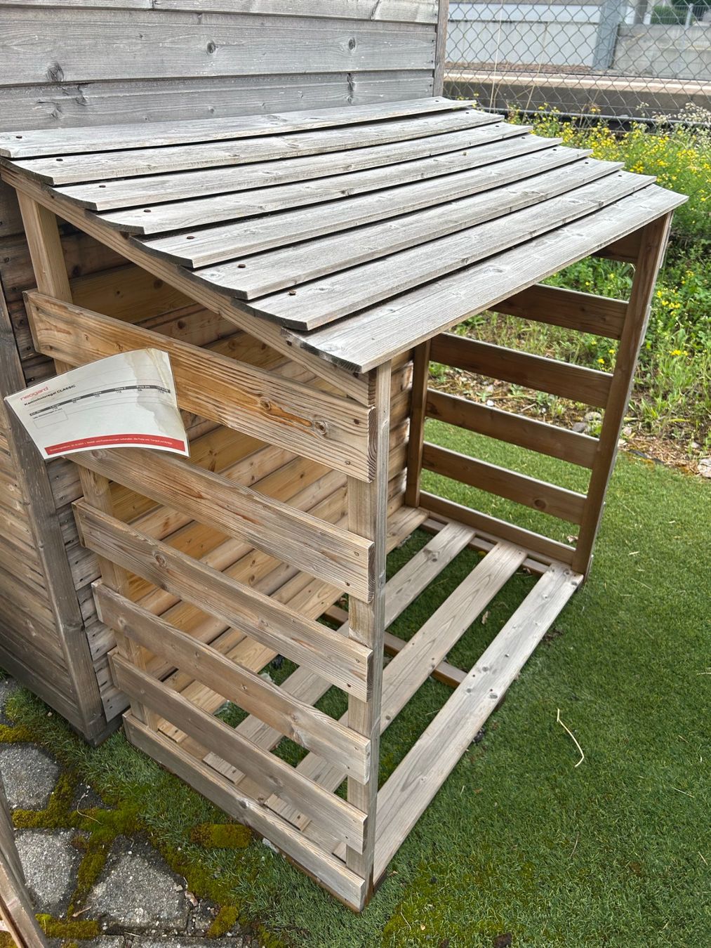 Scaffali: Kaminholzregal Classic gebraucht – Usato da Gontenschwil venduto da colibri24.