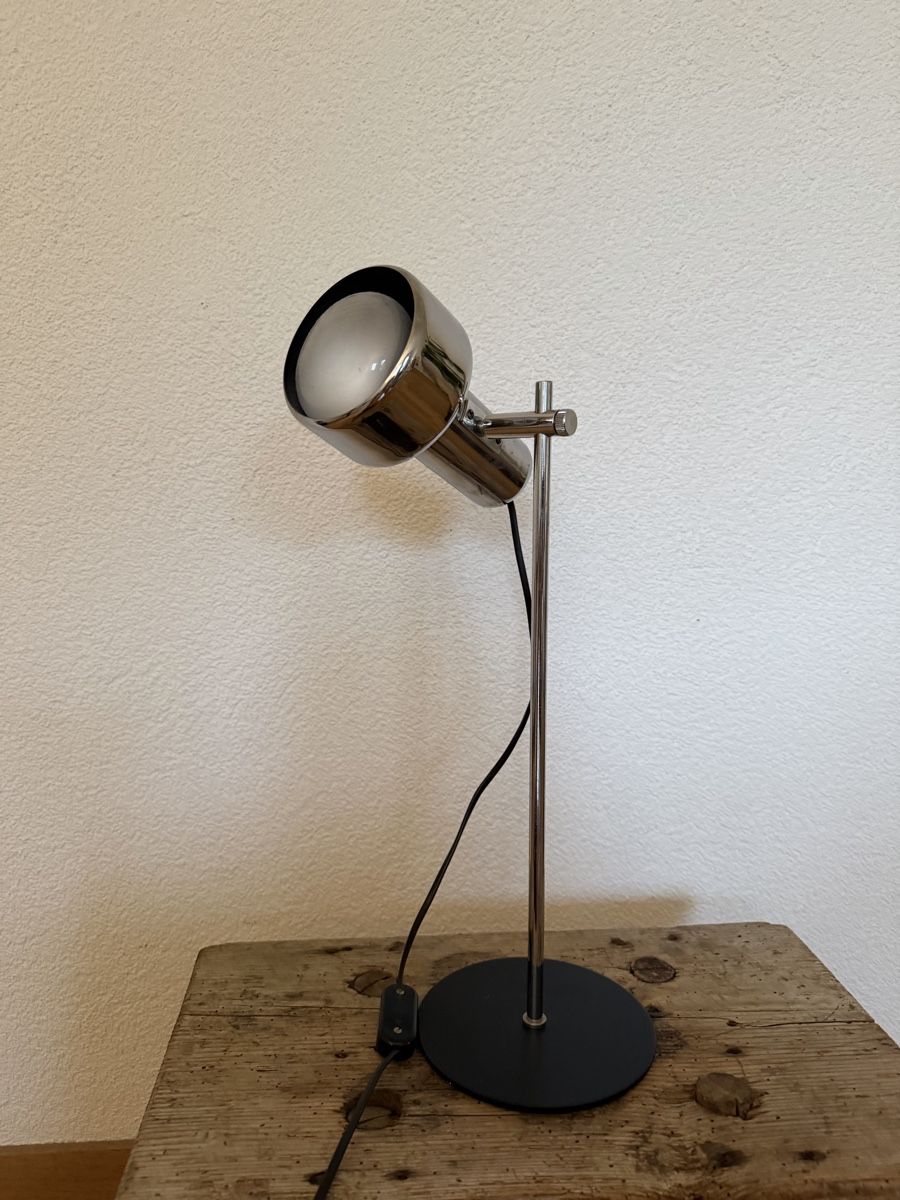 Lampade: Tischlampe Chrom Metall – Usato da Zürich venduto da per_6zzl