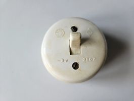 Interrupteur à levier en bakélite, vintage 6A - 250V