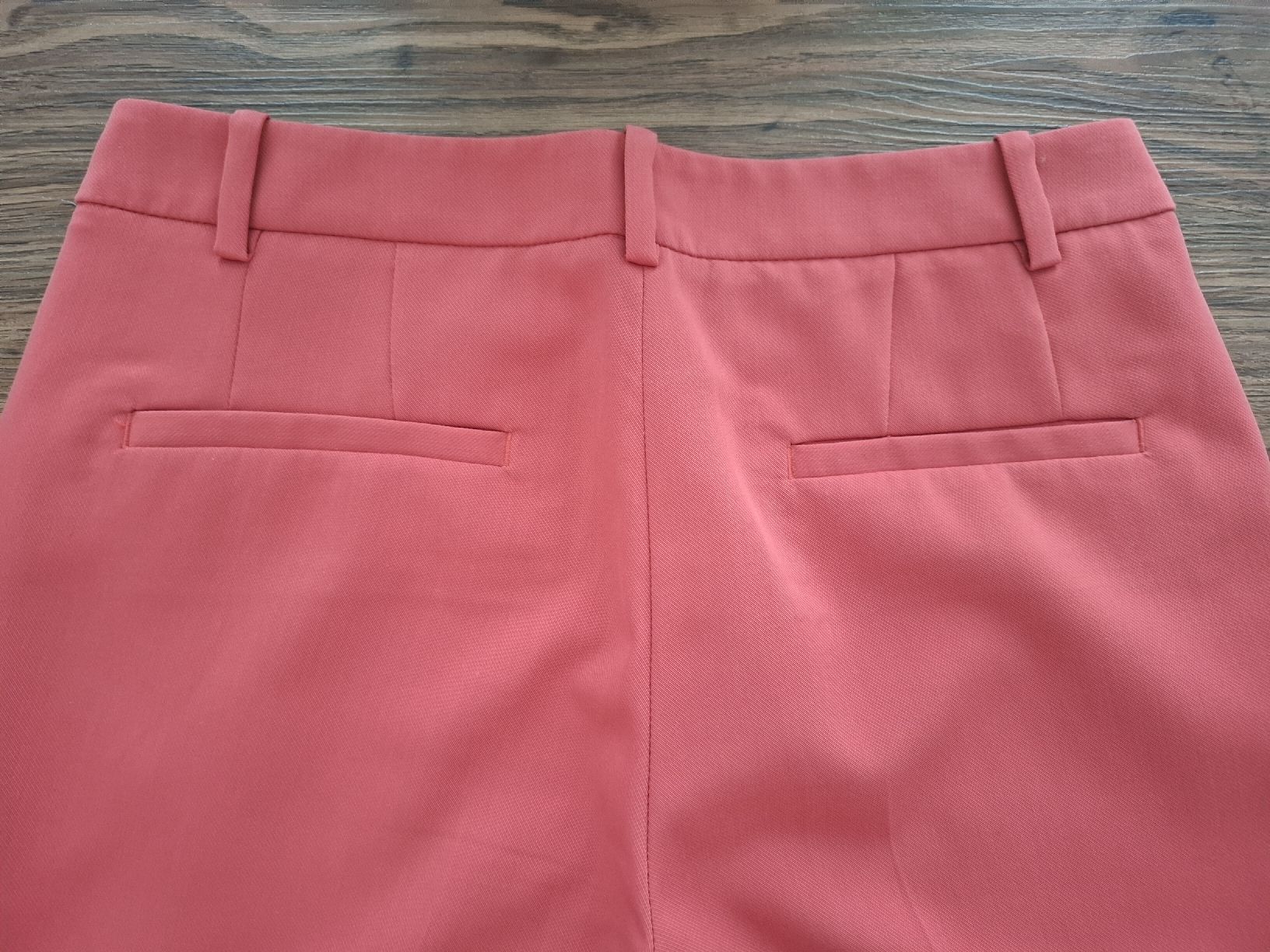 Esprit Hosen: Esprit Chino Hose Koralle, Gr. 34 – Gebraucht aus Hettlingen von Simona_26 1