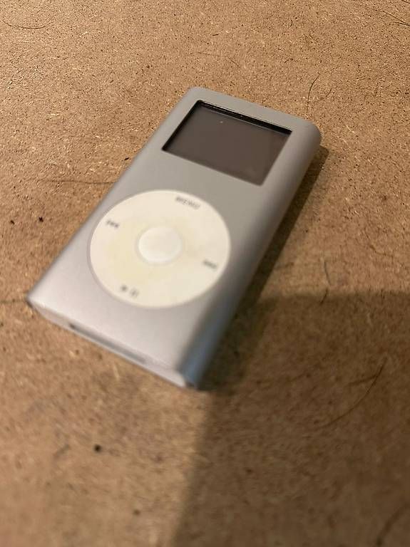 Apple Lettore multimediale portatile: Apple iPod Classic Silber  Original – Usato da Goldach venduto da Fox_Man 3