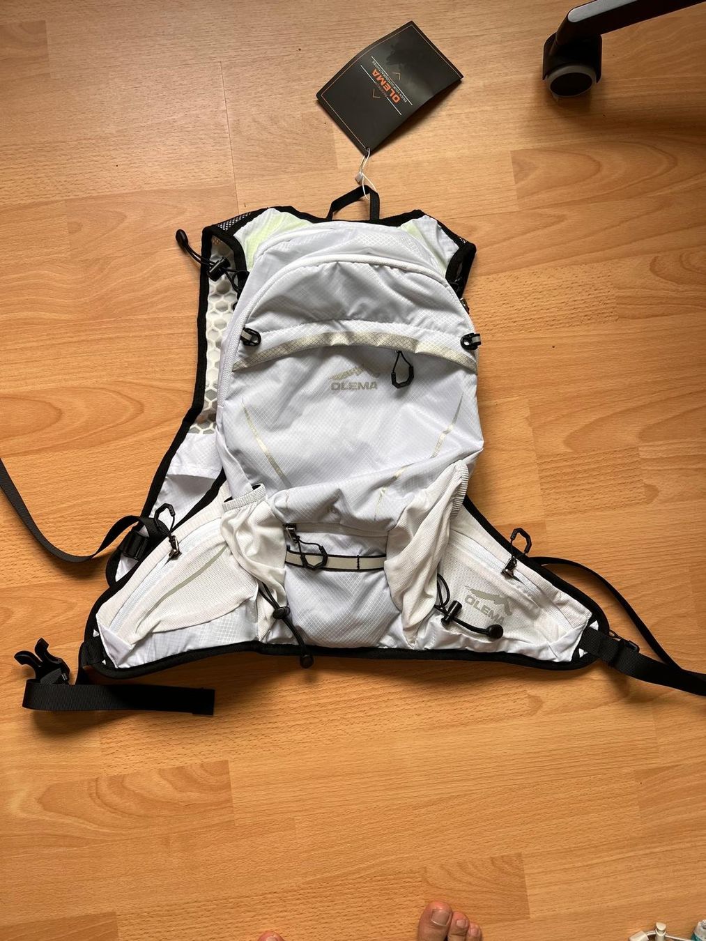 Rucksäcke: NEU Laufrucksack 16 L – Neu (gemäss Beschreibung) aus Schlieren von Fangolf