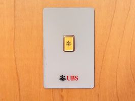 1g UBS Goldbarren, 999.9 Feingold im Blister.