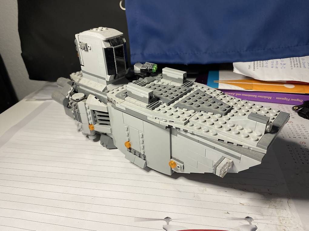 Kit di costruzioni: Lego Star Wars First Order Transporter – Usato da Hünibach venduto da SnoediSnoedi
