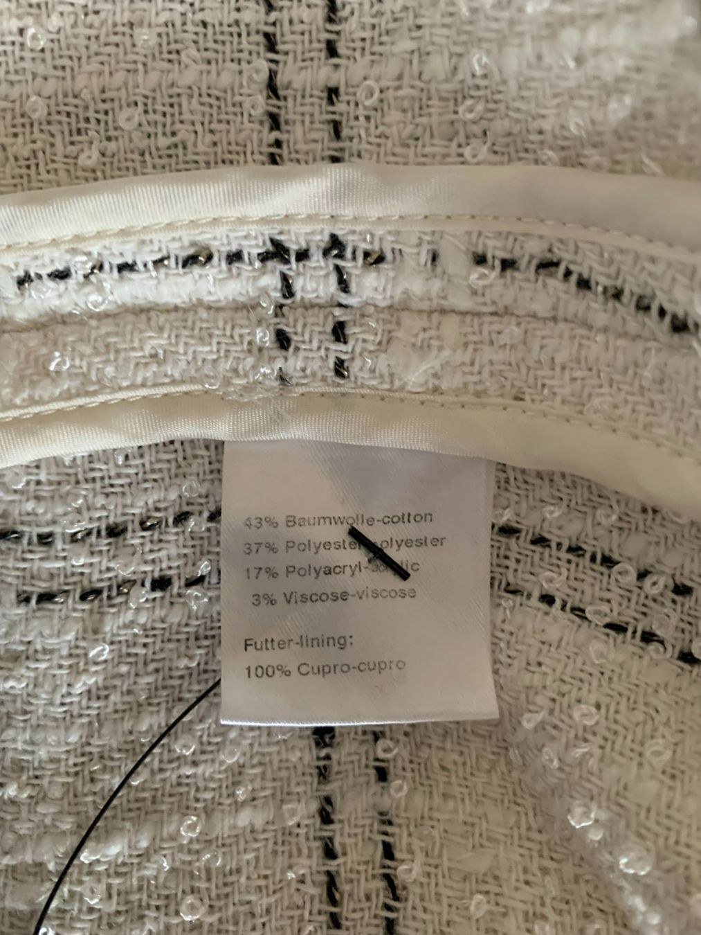 Akris Giacche: AKRIS: Exklusiver heller Tweed-Blazer, Gr. 36 – Nuovo (secondo la descrizione) da Luzern venduto da paulablue 8