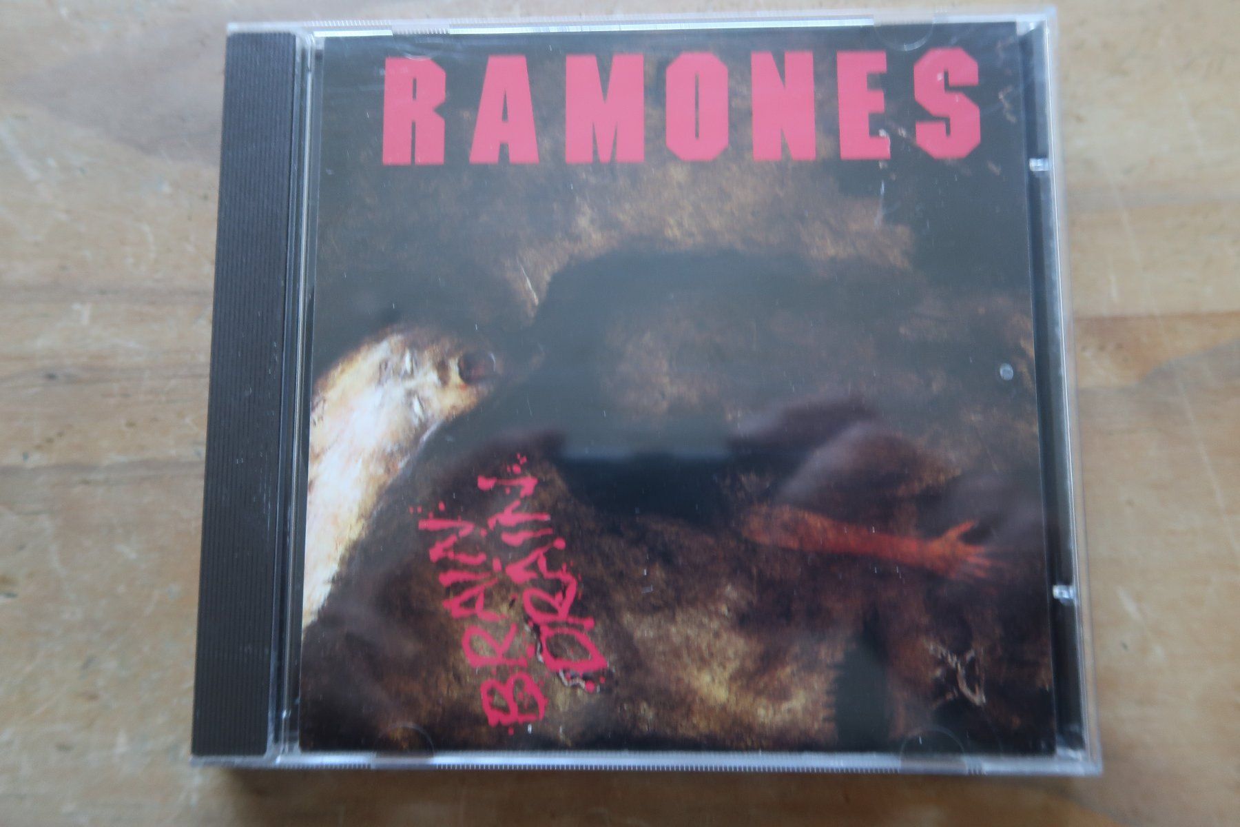 CD: THE RAMONES - BRAIN DRAIN - CD – Usato da Basel venduto da Patiscat