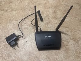 WLAN Router Zyxel NBG-418N v2 schwarz gebrauchter Zustand