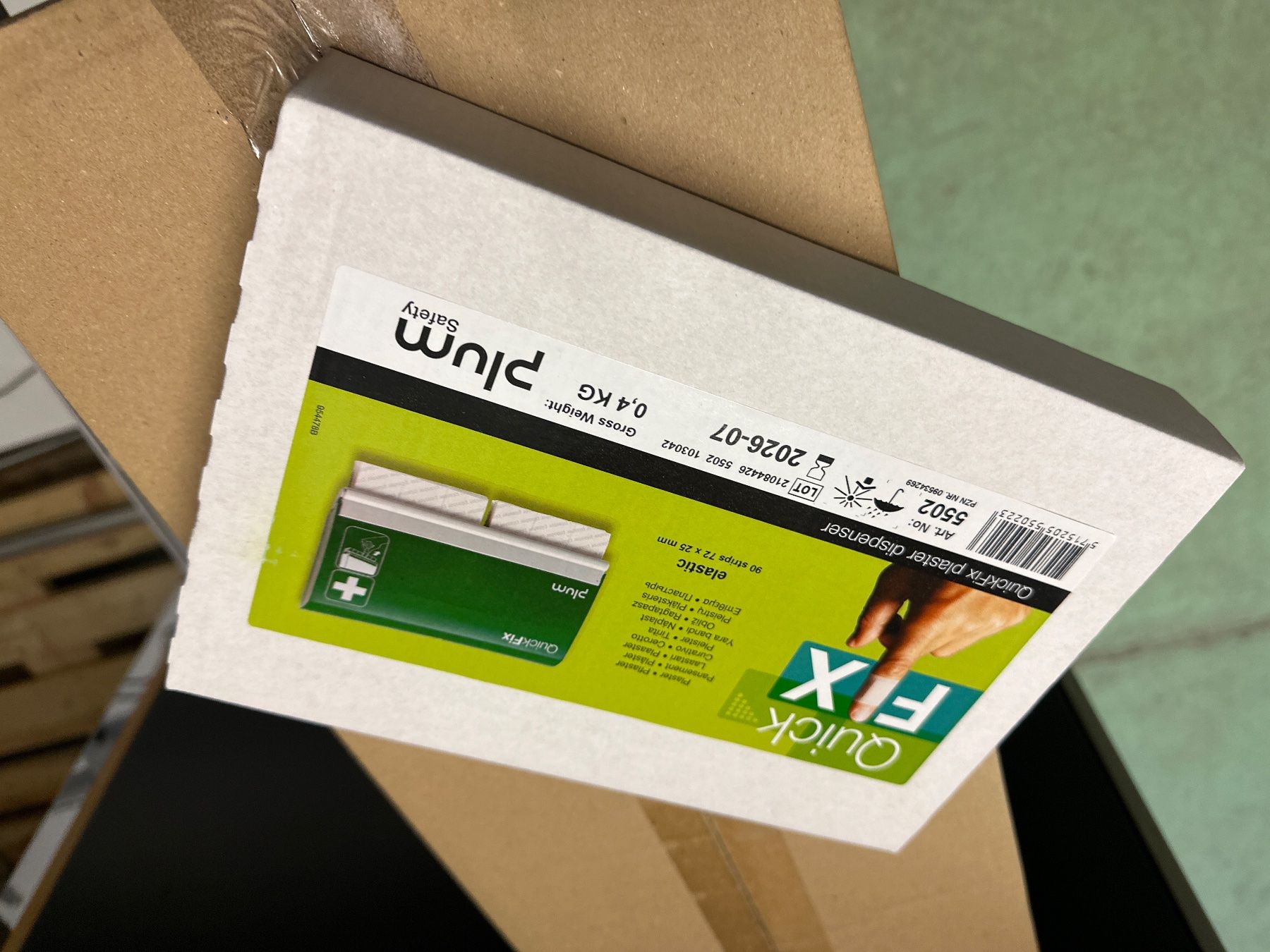 Kit di pronto soccorso: QuickFix Pflasterspender, elastische Pflaster f Wandmontage – Nuovo e nell'imballaggio originale da Necker venduto da liq24 1