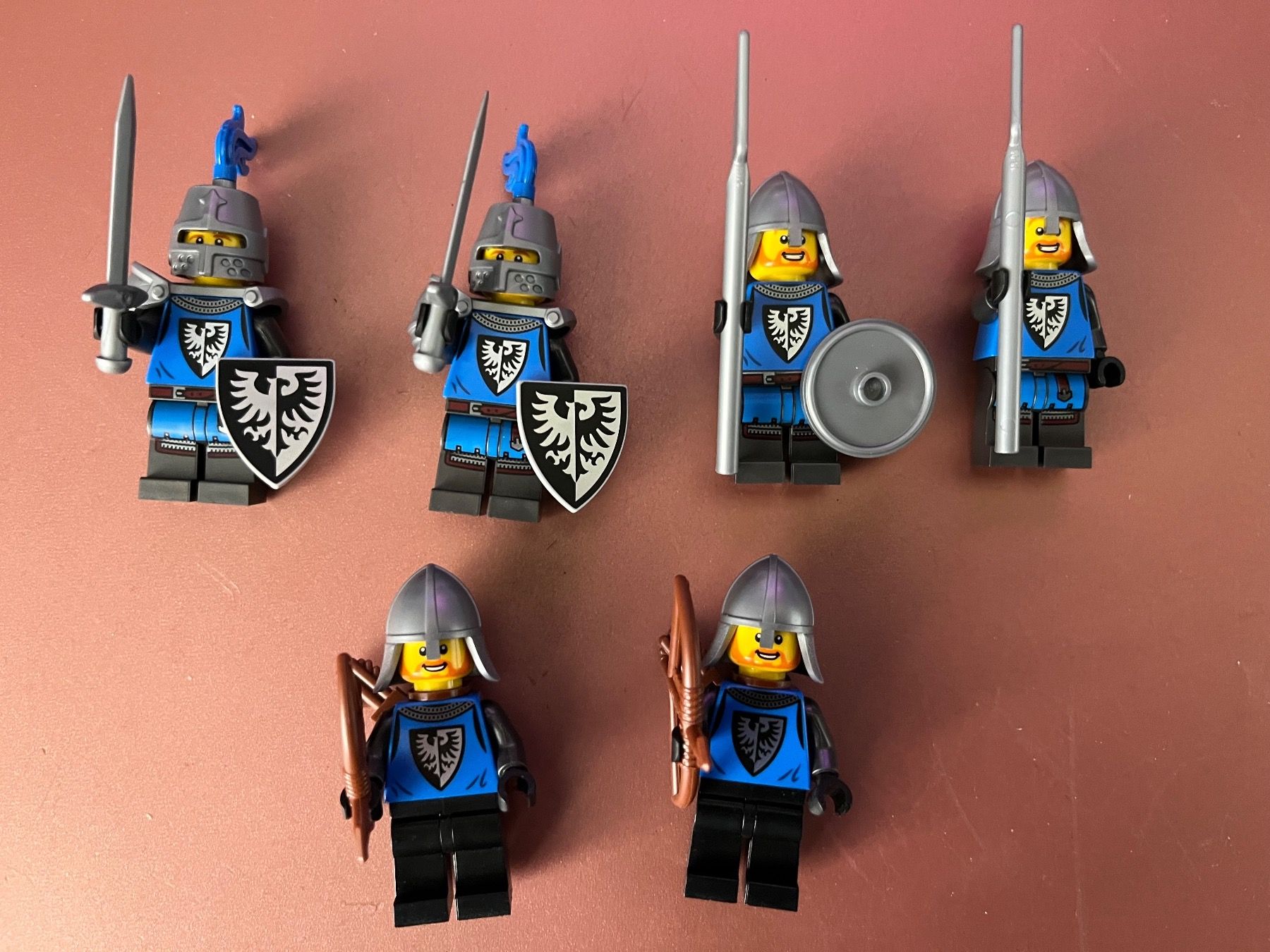 Lego Spielzeuge: 6 Lego Castle Black Falcon Ritter – Neu (gemäss Beschreibung) aus Rebstein von